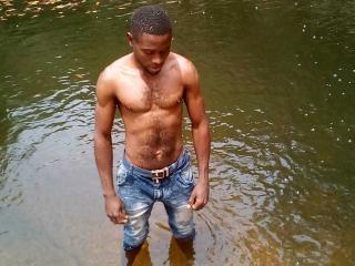 Watch  BlackFelly live on XLoveCam