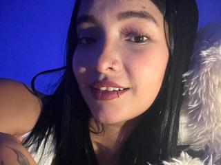 SofiLux Blowjob XXX Cams - Photo 10/11