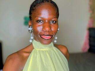 KharlaQueen Image Gallery