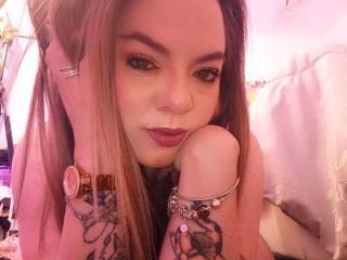 AvaMia Webcam Porno Live - Photo 16/21