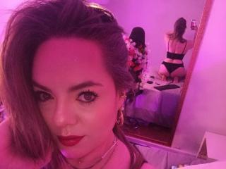 AvaMia Webcam Porno Live - Photo 9/21