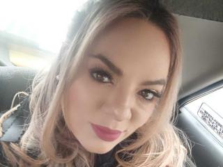 AvaMia Webcam Porno Live - Photo 8/21