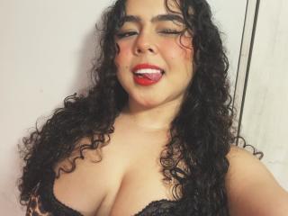 AprielKeith Webcam Porno Live - Photo 11/21