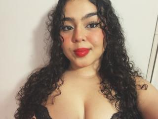 AprielKeith Webcam Porno Live - Photo 10/21