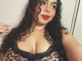 AprielKeith Webcam Porno Live - Photo 6/21