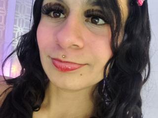 AmberLuxefg Webcam Porno Live - Photo 6/21