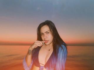 Watch  BriannaCruz live on XLoveCam