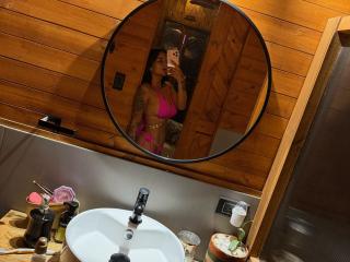 MajoJones Image Gallery