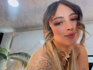 AnastasiaVolkov Webcam Porno Live - Photo 16/21