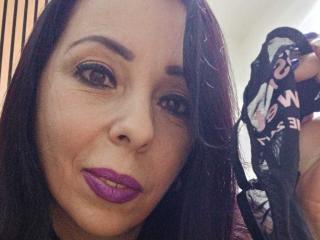 LauraSin Image Gallery