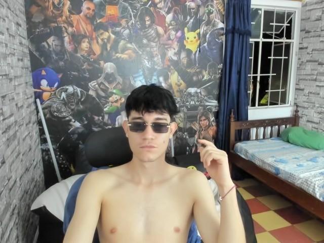JayOrange — live cam photo 3
