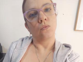 AmeliaWilson Webcam Porno Live - Photo 5/21
