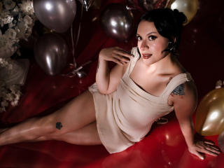 KatalinaJohnson Seins Show XXX en Direct - Photo 5/21