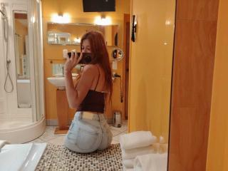 Watch  JuliethLove live on XLoveCam
