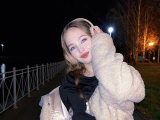 AileneArimas Webcam Porno Live - Photo 8/8
