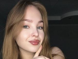AileneArimas Webcam Porno Live - Photo 6/8
