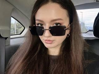 CyrenaLuxe photo