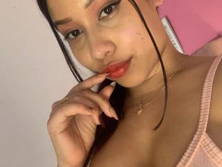 SusanBloom Blowjob XXX Cams - Photo 20/21
