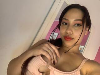 SusanBloom Blowjob XXX Cams - Photo 19/21