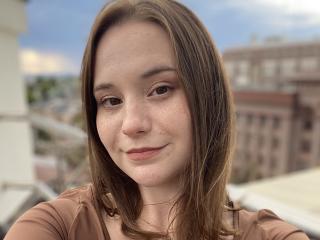 AdelinaGordo - Live sex cams model