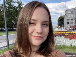 AdelinaGordo - Live sex cams model