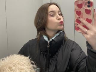 AdelinaGordo - Live sex cams model