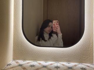AdelinaGordo - Live sex cams model