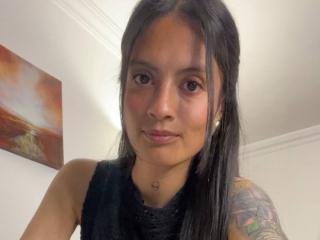 NiaWhitee Pussy Video Webcam - Photo 3/21