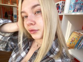 LedaFluegel Anal Livecam - Photo 4/5