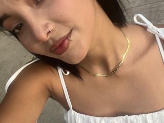 SofiLux Blowjob XXX Cams - Photo 4/11