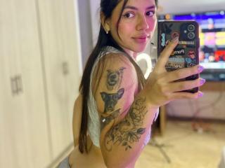 SophiaMarx Fellation XXX Cams - Photo 7/21