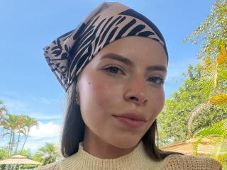 AnnaFer Webcam Porno Live - Photo 17/21
