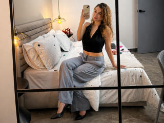 AriannaBlake Webcam Porno Live - Photo 9/21