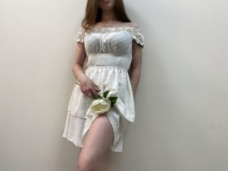 StellaNoir Blowjob XXX Cams - Photo 8/21