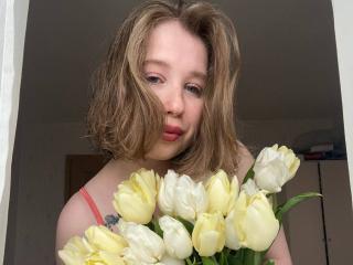 OuidaMcgrane Masturbation Cam Video - Photo 6/10