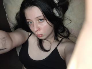 DanielleZiego Amateur Live Cam - Photo 16/21