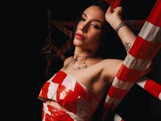 NikkiGoldX Pussy Video Webcam - Photo 17/21