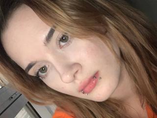 LianaKisses Anal Livecam - Photo 8/21