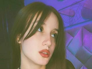 SalomeBennett Blowjob XXX Cams - Photo 19/21
