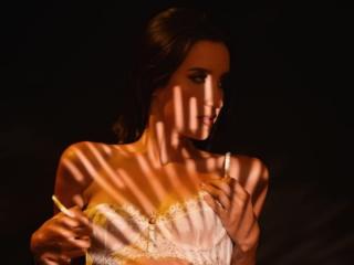 SalomeBennett Blowjob XXX Cams - Photo 7/21