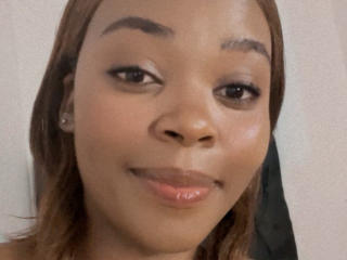 MissLollaa69 Hot et Sexy Liveshow - Photo 4/18