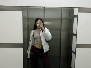AlenaShimon Webcam Porno Live - Photo 6/8