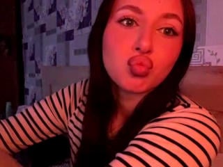 AlenaShimon Webcam Porno Live - Photo 5/8