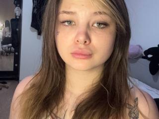 Watch EthelynWiskowski Live on XLoveCam