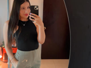 EmmaLombardi Seins Liveshow - Photo 16/21