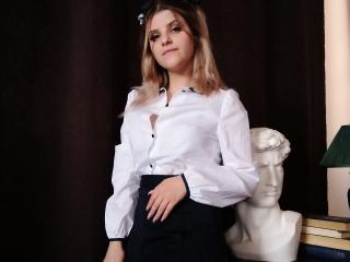 CoralieVonschriltz Webcam Sexe Direct - Photo 9/19