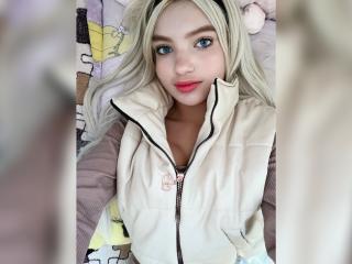SabrinaColle Blowjob XXX Cams - Photo 18/21