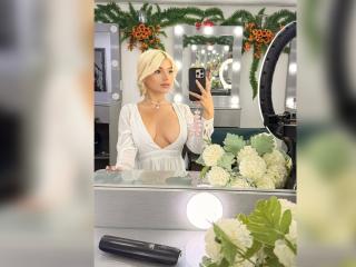 SabrinaColle Blowjob XXX Cams - Photo 10/21