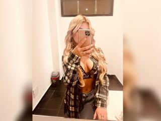 SabrinaColle Image Gallery
