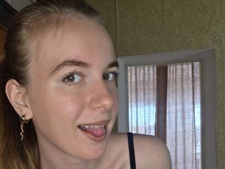 DebbyPennimpede Amateur Live Webcam - Photo 10/21
